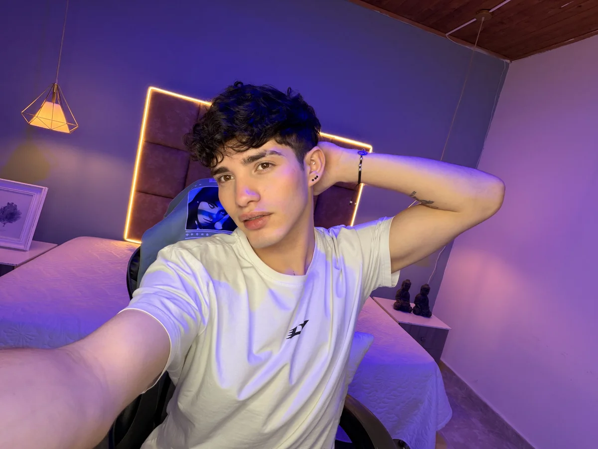 AlejooTwink Foto en Tendencia 422