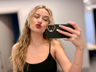 Mirabella_Shake New hairstyle Mari зображення