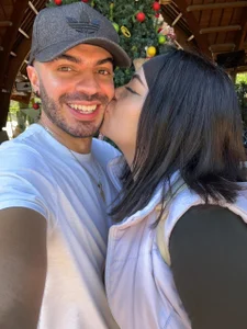 LaraandAxel Public  4. fénykép