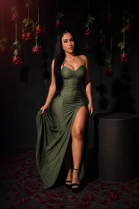 mia_isabell20 Emerald Queen 🌹 slika 3