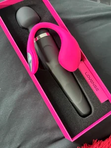 Katee_Morgan_ my toys to have a lot of fun Gambar 3
