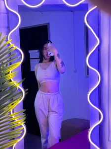 penelope_tay1 🖤 Foto