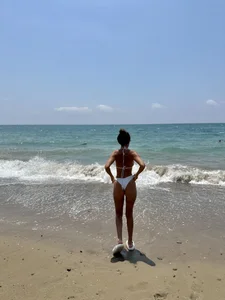 Astunner Me and the palm trees Immagine  4