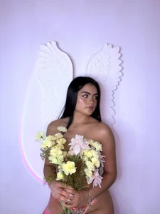 Crisly_gh 💐 Kuva 2