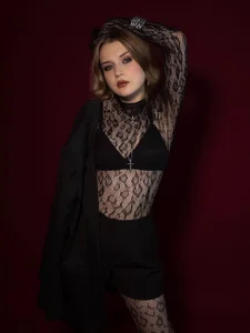 LissaTelor You'll be hooked by this Gothic Billede 5