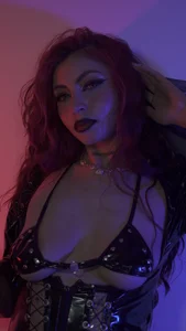 Zdjęcia katellyrose Midnight Muse 🌙:  7