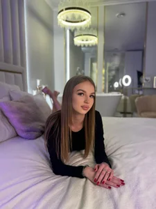 EstherIrwin's XXX Nude Photo 4