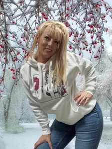 Lara_MILFGODDESS thank you very much stripchat🥂🍀😍 Pic 2