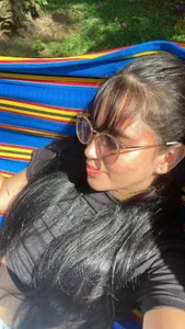 sofi_cutiee_sunbathing ☀🕶 Bild