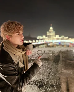 LionBitchkovskyのPublicの 4枚の写真