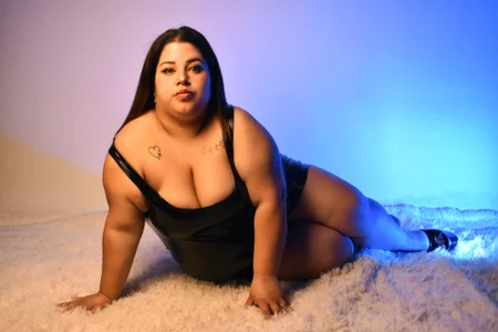 LeslyeAdamss your sexy BBW 🧡 Pic 8