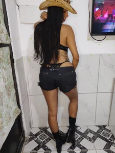 Sabrina11-04-93 Felicidade é se deliciar Pic 2