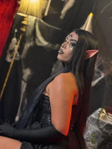 Elven Darkness 🧝🏼‍♀️🌑 de RiriiBrunette__  5 Imagens