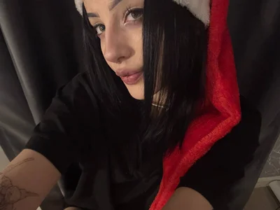 ForeTiff Unwrap Me for Christmas 🎁 Pic 3