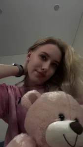 AnnikaPrincess me and my toy ♥  9. fénykép