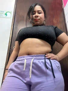 AriaMoonnn CURVY 🥵🔥  4টি ছবি