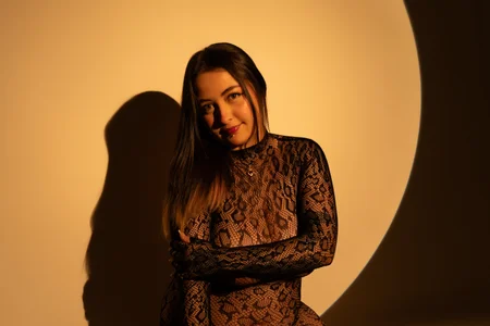 SarahCastro1_ 💛💛💛 Kuva 3