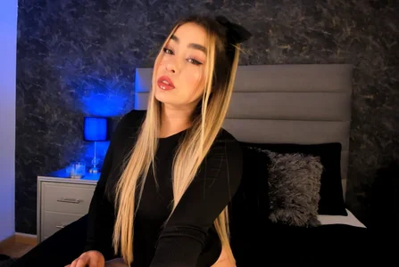 Public de AnnaVictoria__  4 Imagens