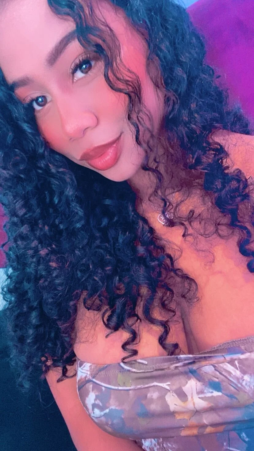 Foto  615 de Sofi_Fox_ – em alta