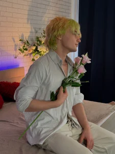 JameMilann: 🩶 ( 3 фото)