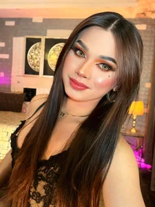 DevilCockMaxine: sexybaby!! ( 4 фото)