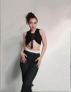 Alexiya_XO Public Pic 3