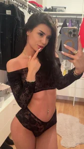 EveWilder ❤️ টি ছবি