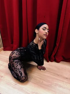 GabyRios A heavy presence Pic 2