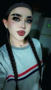 Mia_Florez_t Public Pic