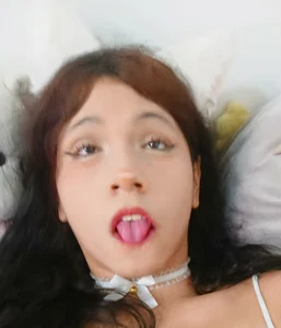 Sweet pictures 🐻🍬, more hot pics in my social media de cristal__blue  3 Imagens