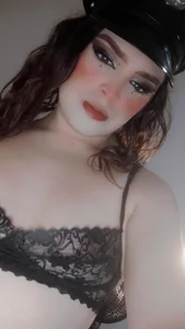 Scarlett_chanell Scarlett Police Billede 3