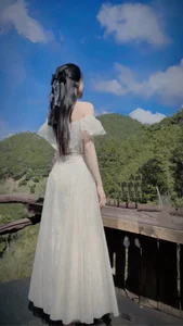 BabeFaceless Public Foto 2