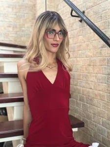 Alice-randy Your woman red ❤️ Pic 2