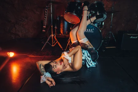 Amber_villalobos_ In the land of Gods and Monsters I was an angel living in the garden of evil Pic 3