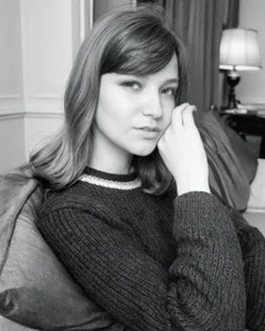 ElysLunar 50s Charm: Vintage Elegance Foto 8