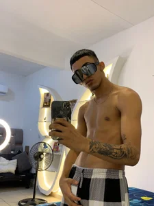 IMPERIO_ROMANO YANDEL🌲😍 사진 4