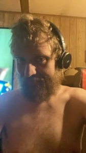 GroomedStayer Public Pic 2