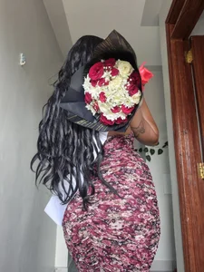 SquirtQueen222 Tempting  2টি ছবি