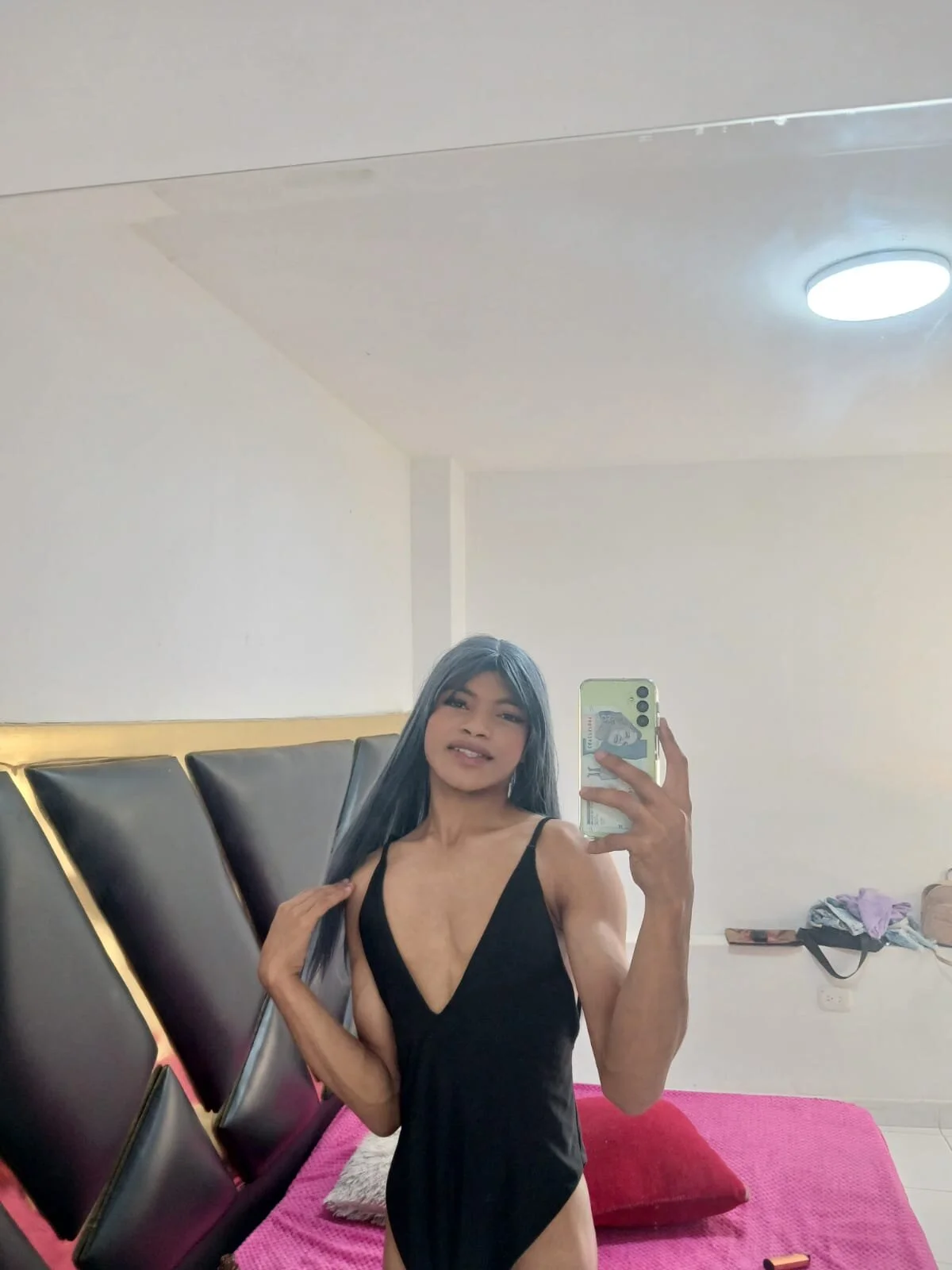 Catalina_skinny1 熱門圖片 464