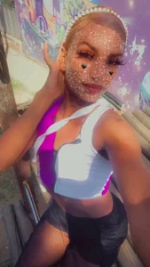 Public de OrianaDollx_And_Mayk  2 Imagens