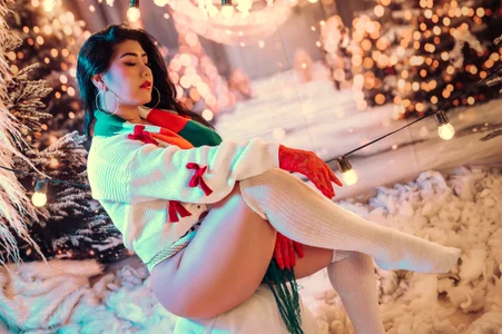 Amanda_Ferrer_: nice Xmas 2025 🎄 ( 4 фото)