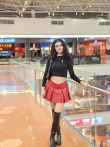 cutemma_: Emma ( 4 фото)