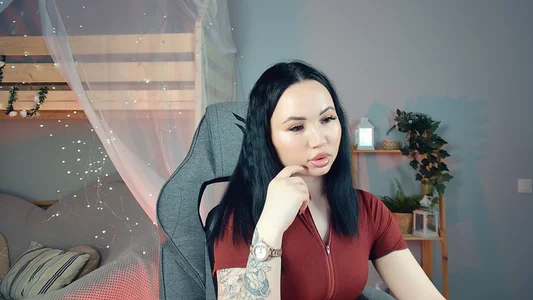 SophiaTurnerのPublicの 5枚の写真