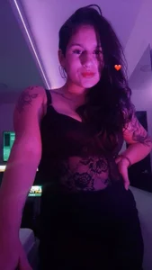 aurarosse_ 🖤 I feel bonita Pic 2