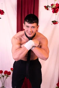 MagnusKnight_ 💪 Sweat, strength… and temptation. 사진