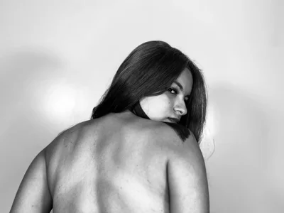 AbbyWathson 🖤INK SKIN Pic 3