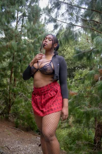 Morochaa-fire: Sweet Temptation in Nature ( фото)