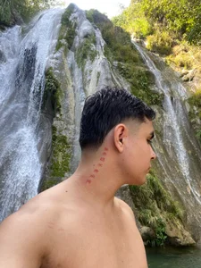 lianfox_ HOT DAY IN THE RIVER Hình 3