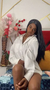 Woman very hot 💦😈 de EMMA_JONHES  2 Imagens