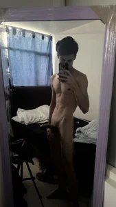 Zlestkarr Ando arrecho รูป 